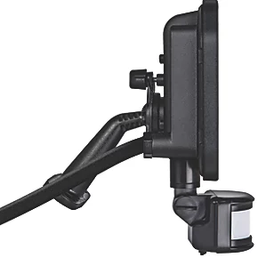 Luceco Castra Outdoor LED Floodlight With PIR Sensor Black 20W 2400lm 4 Luceco Castra Outdoor LED Floodlight With PIR Sensor Black 20W 2400lm - Image 4