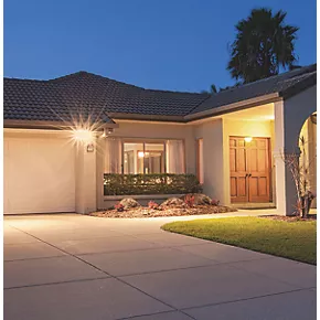 Collingwood Outdoor LED Floodlight With PIR Sensor Black 20W Up to 2400lm 5 Collingwood Outdoor LED Floodlight With PIR Sensor Black 20W Up to 2400lm - Image 5